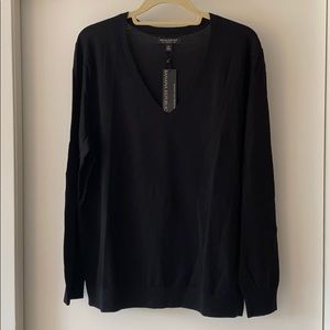 Banana Republic V-neck Sweater - NWT